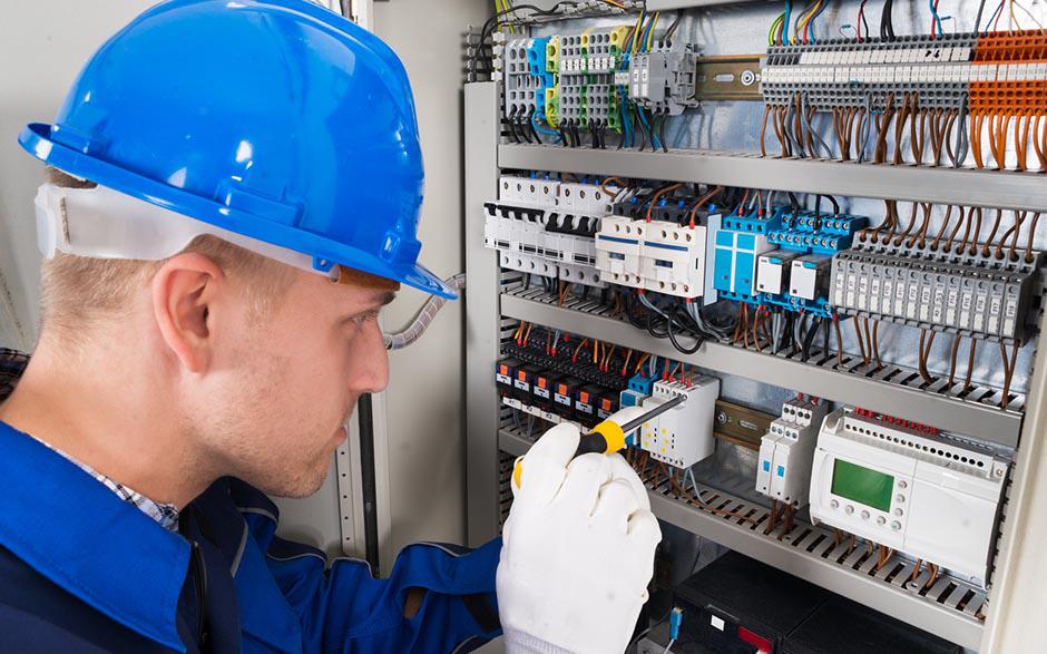 électricien dans le bâtiment Bures-sur-Yvette